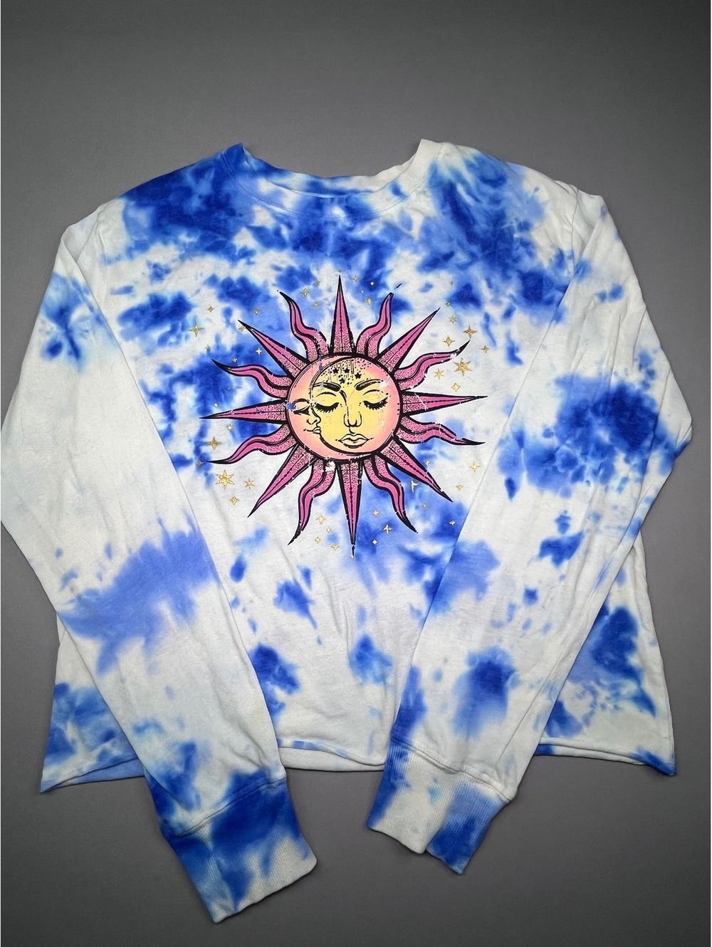 No Boundaries Blue Tie Dye Sun Graphic Sweatshirt Size M